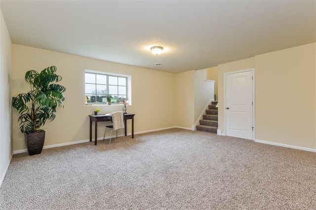 816 Crooks Street, Belding, MI 48809