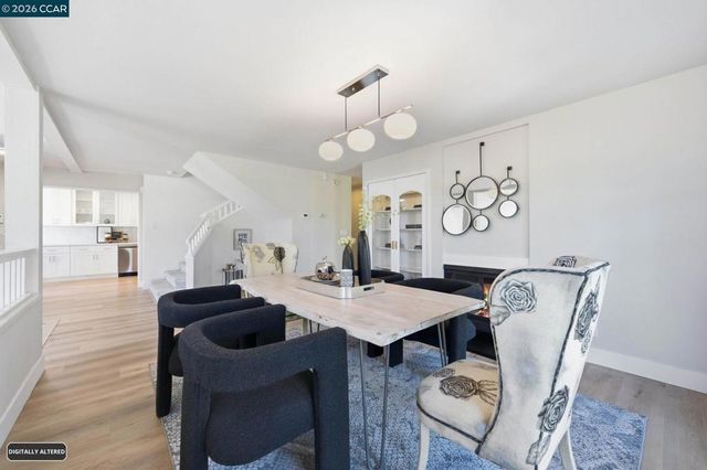 1715 Greenhills Ct, Lafayette, CA 94549