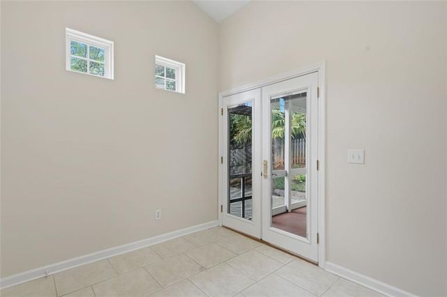 628 Spanish Oak Drive, Acworth, GA 30102