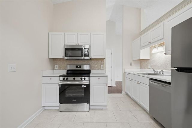 628 Spanish Oak Drive, Acworth, GA 30102