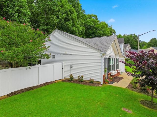 628 Spanish Oak Drive, Acworth, GA 30102