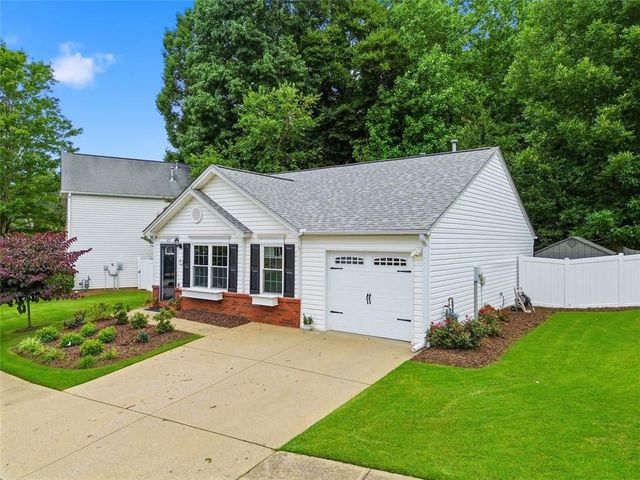 628 Spanish Oak Drive, Acworth, GA 30102