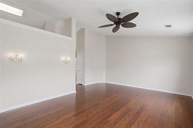 628 Spanish Oak Drive, Acworth, GA 30102
