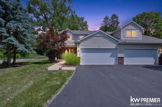 551 Indian Oaks Drive, Howell, MI 48843