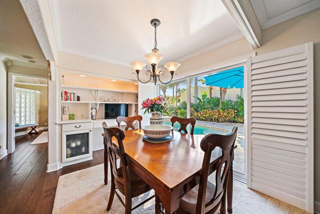 110 E Spearfish Lane, Jupiter, FL 33477