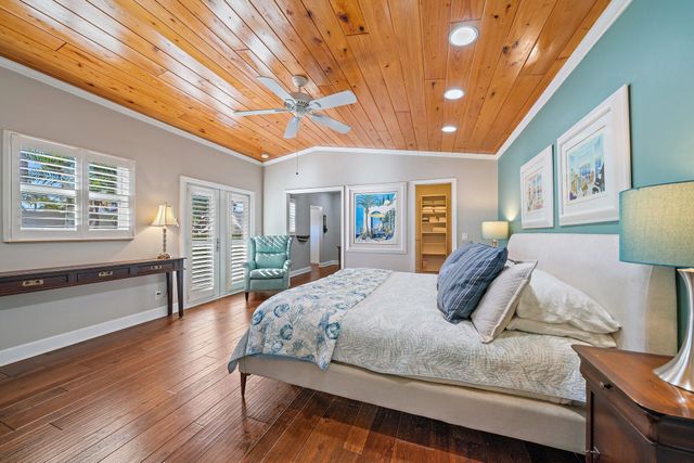 110 E Spearfish Lane, Jupiter, FL 33477