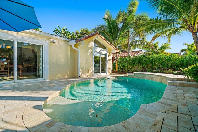 110 E Spearfish Lane, Jupiter, FL 33477