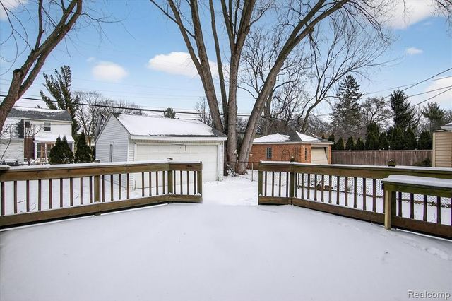 13336 Balfour Avenue, Huntington Woods, MI 48070