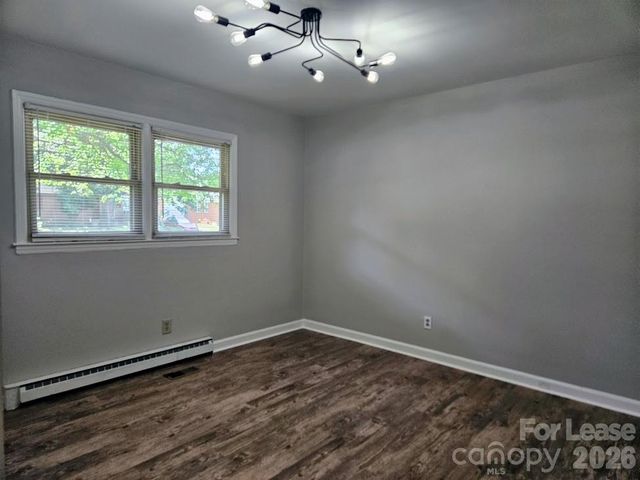 1120 Georgetown Drive, Charlotte, NC 28213