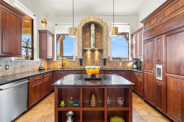 4128 CAUSEWAY VISTA DRIVE, Tampa, FL 33615