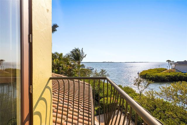 4128 CAUSEWAY VISTA DRIVE, Tampa, FL 33615