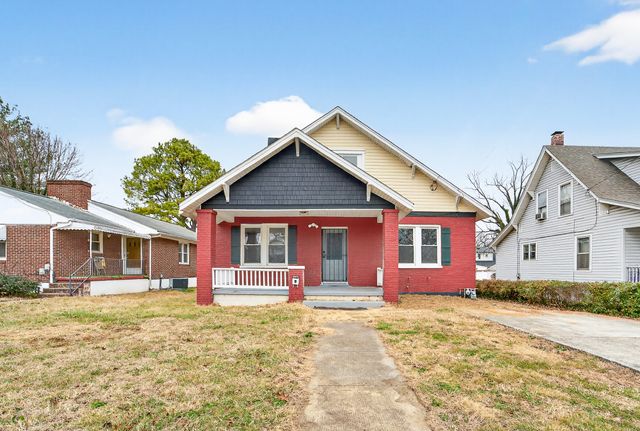 1015 Rugby BLVD, Roanoke, VA 24017