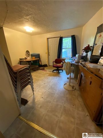 93 Barrett Avenue, Jamestown, NY 14701