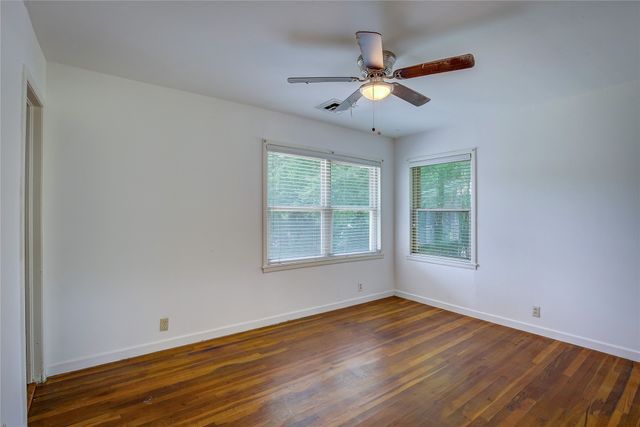 2506 Washington Street, Commerce, TX 75428