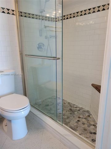 2655 Collins Ave 2105, Miami Beach, FL 33140