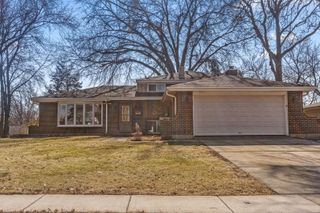 18W089 Claremont Drive, Darien, IL 60561