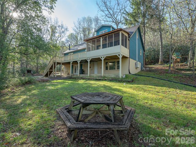 58 Pittman Road, Fletcher, NC 28732