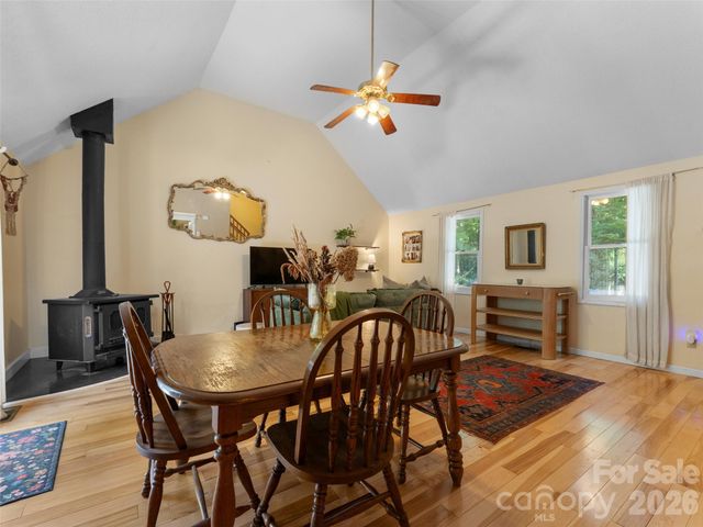 58 Pittman Road, Fletcher, NC 28732