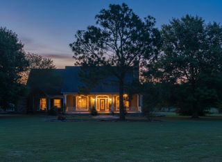 526 High Meadows Road, Bellville, TX 77418