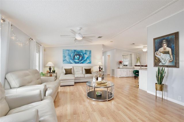 114 DOUGLAS PARK AVENUE, Davenport, FL 33897