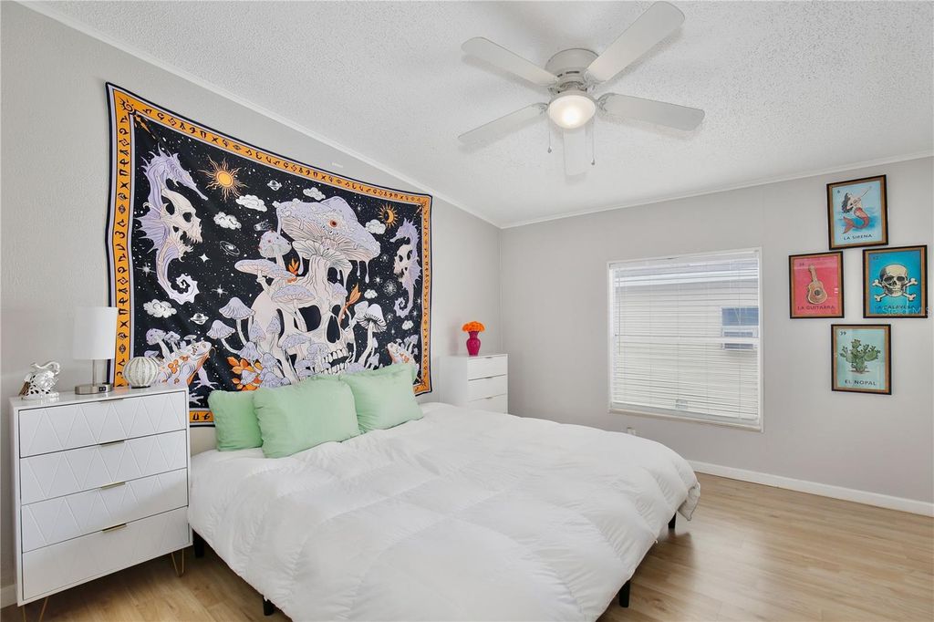 Image 22 of property listing at 114 DOUGLAS PARK AVENUE, Davenport, FL 33897