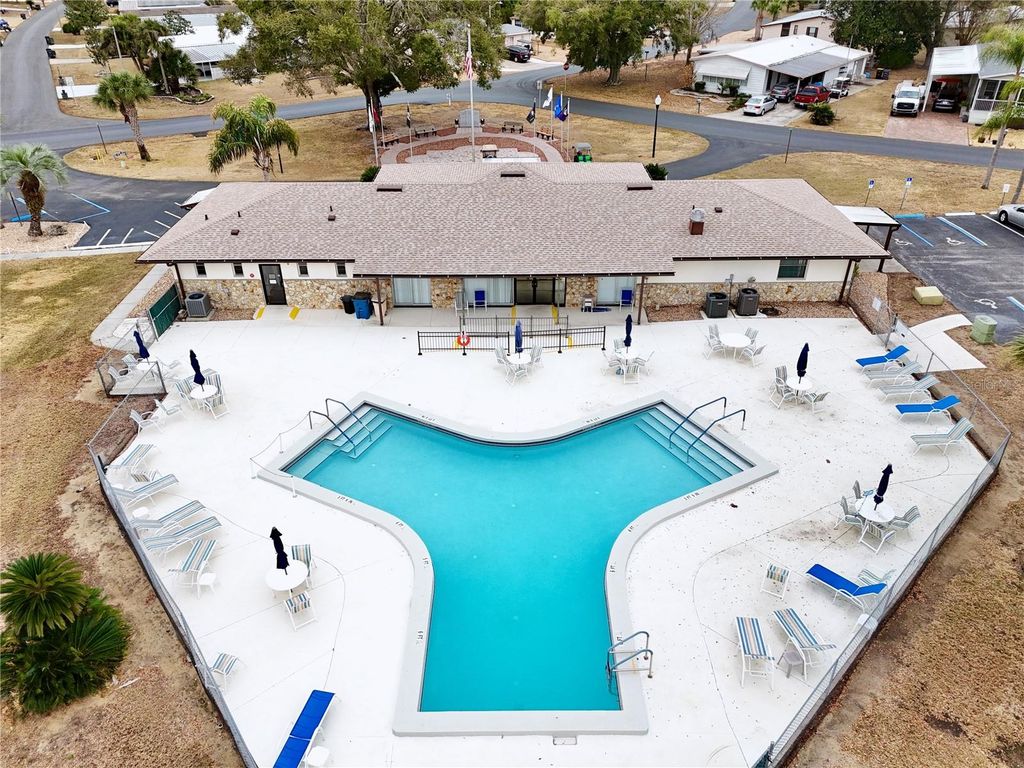 Image 47 of property listing at 114 DOUGLAS PARK AVENUE, Davenport, FL 33897