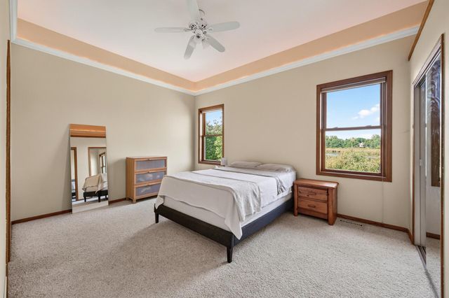 3569 Gershwin Avenue N, Oakdale, MN 55128