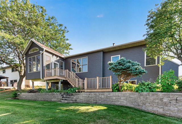 3569 Gershwin Avenue N, Oakdale, MN 55128
