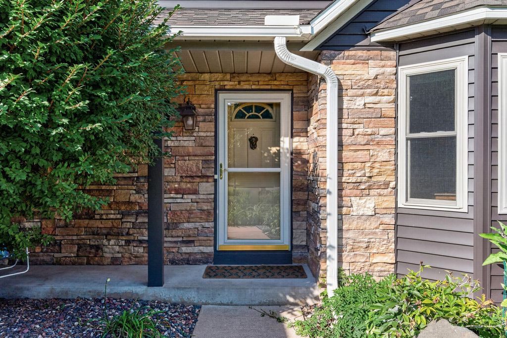 3569 Gershwin Avenue N, Oakdale, MN 55128 — photo 3