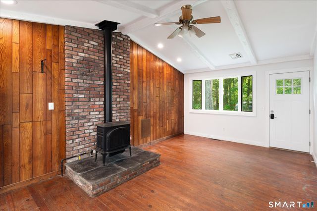 40 Valley View Lane, New Milford, CT 06776