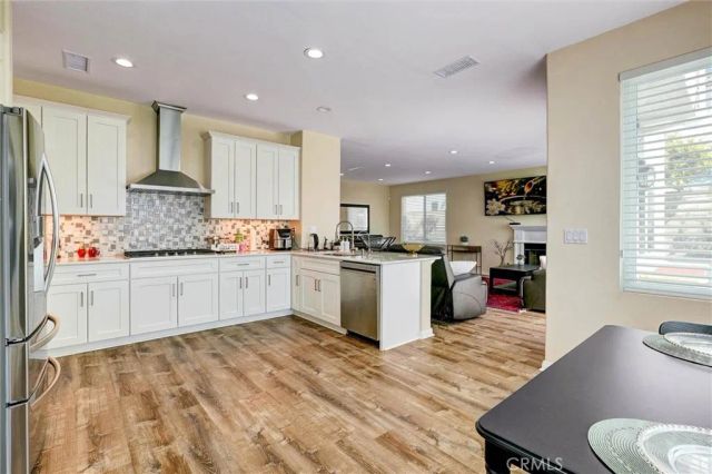28404 Rock Canyon, Saugus, CA 91390