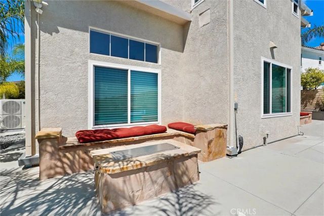 28404 Rock Canyon, Saugus, CA 91390