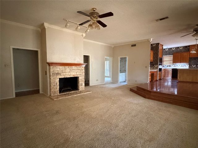 8600 County Road 530, Mansfield, TX 76063