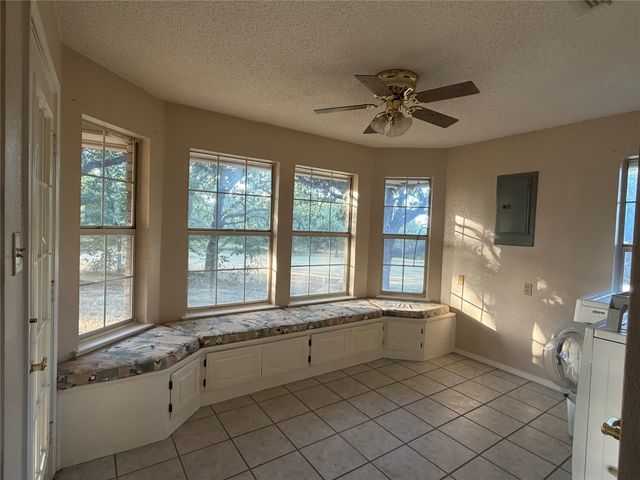 8600 County Road 530, Mansfield, TX 76063