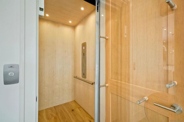 440 Pomona Avenue, Coronado, CA 92118