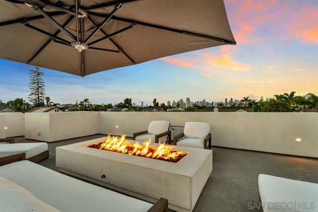 440 Pomona Avenue, Coronado, CA 92118