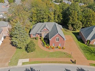 2236 Seven Points Cir, Hermitage, TN 37076