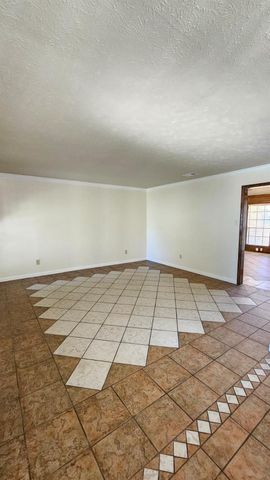 14819 Knightsway Drive, Houston, TX 77083
