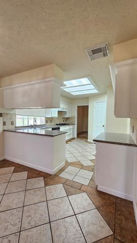 14819 Knightsway Drive, Houston, TX 77083