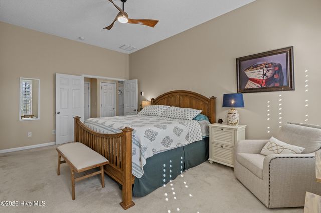 662 Meadowbrook Lane NW, Calabash, NC 28467