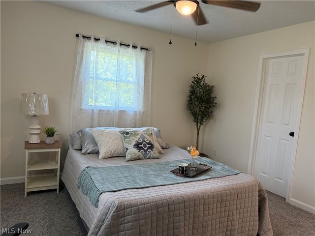 1365 Jewel Bay Road, Cortland, OH 44410