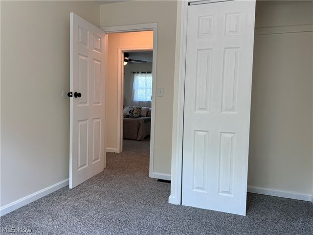 1365 Jewel Bay Road, Cortland, OH 44410