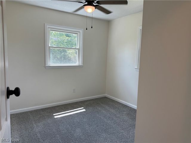 1365 Jewel Bay Road, Cortland, OH 44410