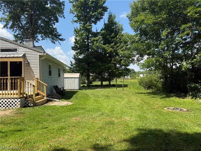 1365 Jewel Bay Road, Cortland, OH 44410