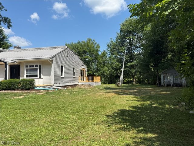 1365 Jewel Bay Road, Cortland, OH 44410