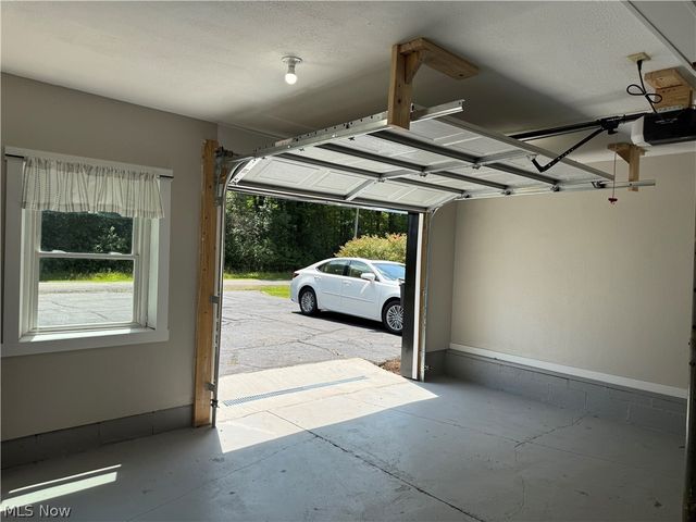 1365 Jewel Bay Road, Cortland, OH 44410