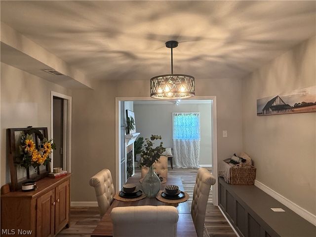 1365 Jewel Bay Road, Cortland, OH 44410