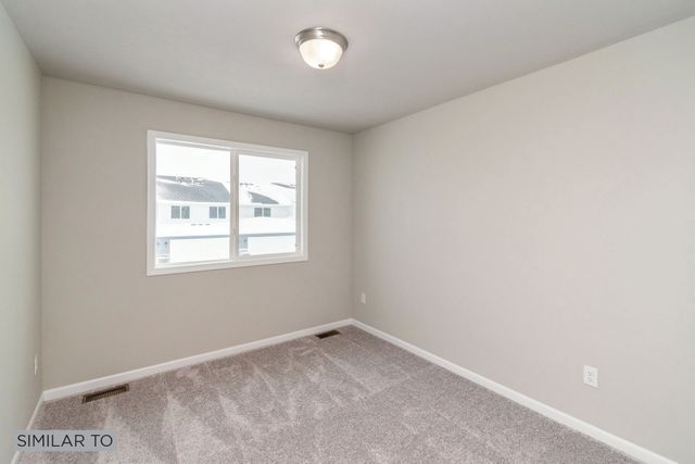 606 NE Winding Trail Lane, Ankeny, IA 50021