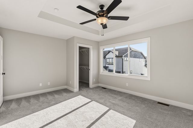 606 NE Winding Trail Lane, Ankeny, IA 50021