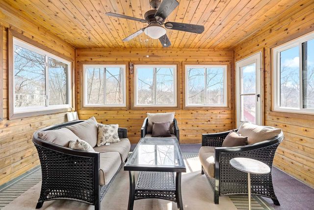 17126 Jonathan Court, Lakeville, MN 55044